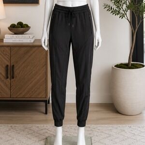 Lululemon Womens Joggers Dark Gray Perforated Tapered Activewear Pants Size 6